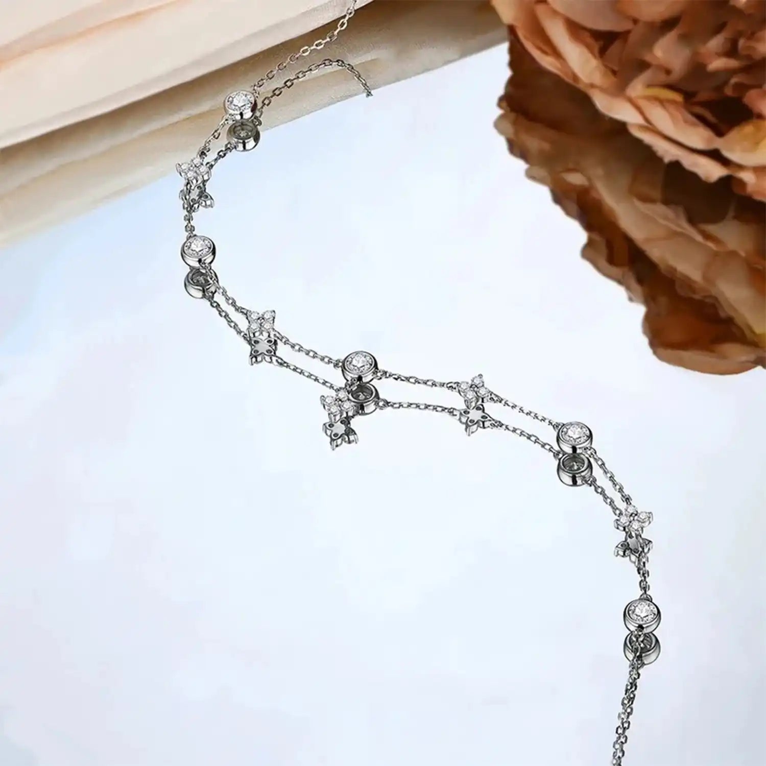 Floral Radiance Moissanite Pendant Necklace